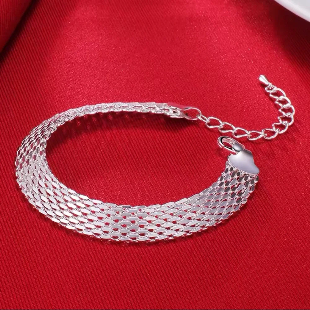 Silver Mesh Design Bracelet with Adjustable Clasp